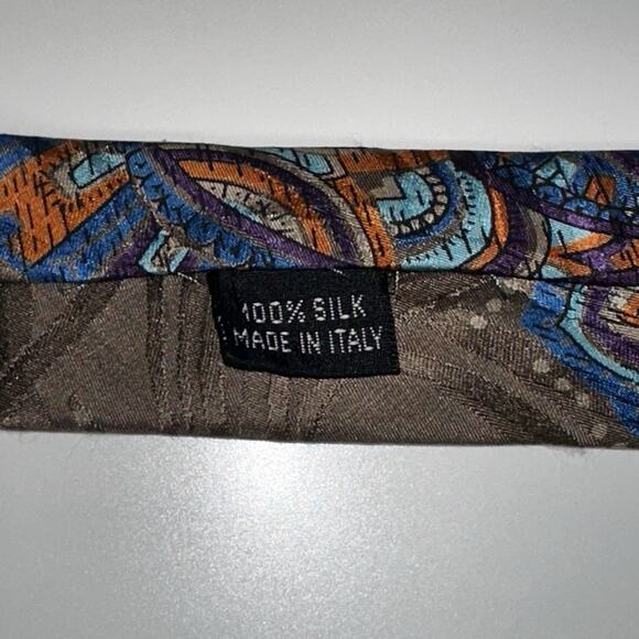 J.T. Beckett 100% Silk Tie Made in Italy Brown Paisley Geometric Vintage Necktie - Picture 6 of 7